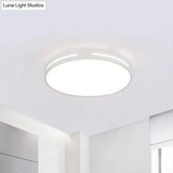 Minimalist Round Ultra-Thin Led Bedroom Ceiling Lamp In Black/White Various Sizes