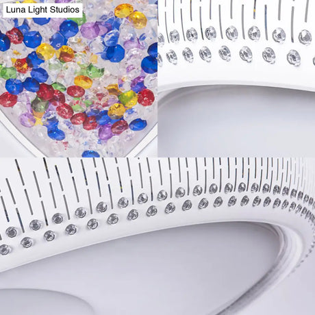 Modern Acrylic Led Flush Mount Ceiling Light - White 23’/31’ Wide