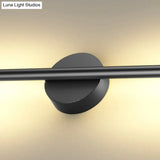 Modern Black Led Wall Sconce For Living Room - Stylish Metallic Fixture