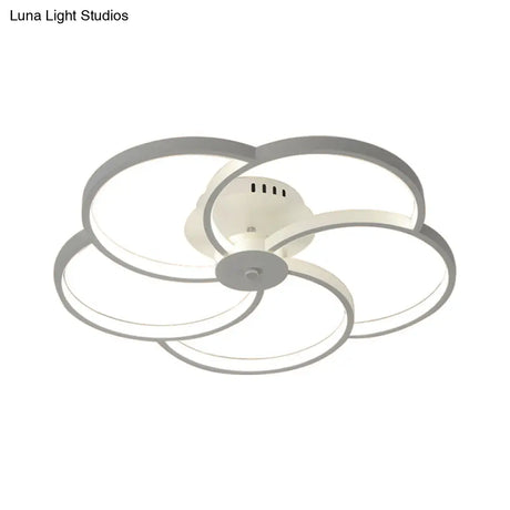 Modern Flower Metal Led Ceiling Light In 18’/21.5’ - Black/White With Warm/White/Natural Options