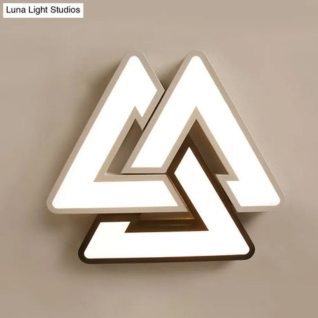 Modern Led Ceiling Lamp: Acrylic Triangle Design In Black & White