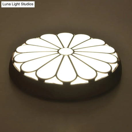 Modern Led Floral Metal Flush Mount Ceiling Lamp For Bedroom Lighting