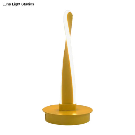 Modern Led Night Table Lamp - Acrylic Twisted Task Lighting In Yellow/Black With Metal Base