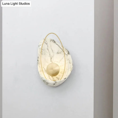 Modern Metal Led Wall Lamp: Resin Shell Shape Single Head White/Black Light