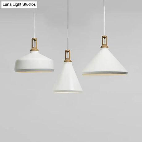 Nordic Hanging Pendant Light With Cone/Barn Metal Shade For Dining Room - 9.5’’/14’’ Wide