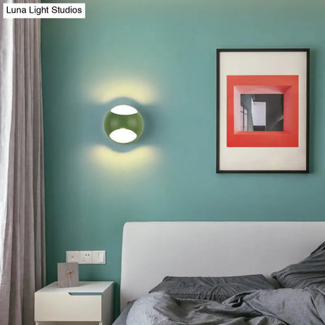 Nordic Metal Led Wall Lamp In Yellow/Grey/Green