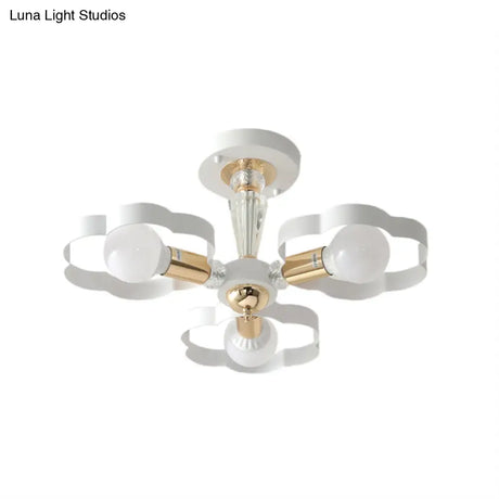 Nordic Style Metal Ceiling Lamp - Heart/Flower Shade White Finish 3/5 Lights For Living Room