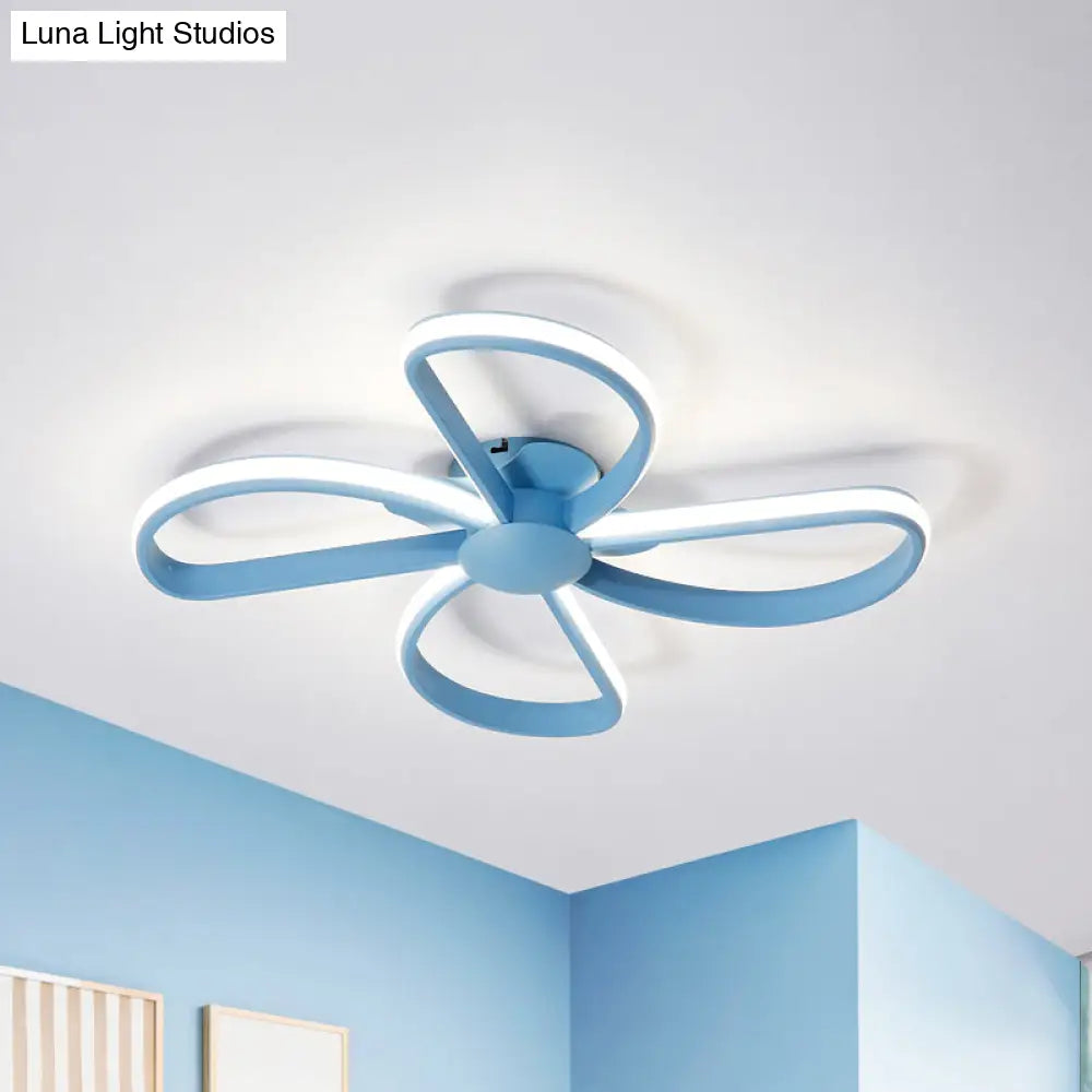 Nordic Stylish Led Ceiling Lamp - Blossom Shape Ideal For Kid’s Bedroom