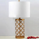 Quatrefoil Night Stand Table Lamp - Minimalistic Metal Design with – LunaLightStudios