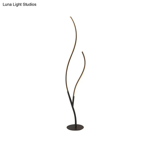 Sleek Metallic Branch Floor Reading Lamp - Modern Led Standing Light For Study Room
