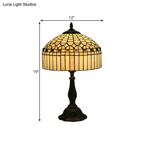 Tiffany Style Beige Glass Nightstand Light

Note: It Is Important To Keep The Keywords Style And