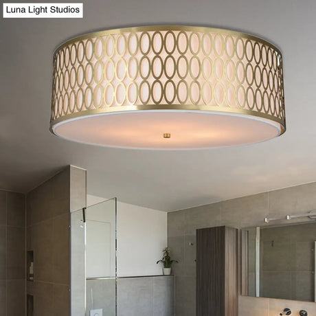 Traditional White Round Ceiling Mounted Lamp With Gold Metal Mesh Frame - 4-Light Fabric Flush