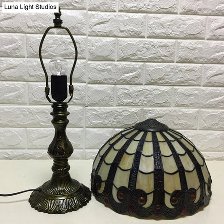Vintage Tiffany-Style Stained Glass Table Light With Antique Brass Dome For Bedroom Nightstand