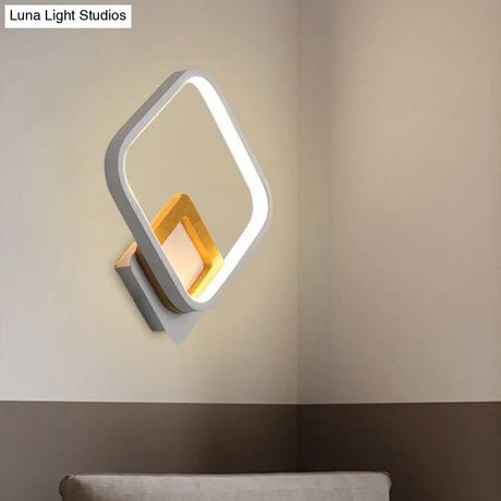 White Rhombus Wall Sconce Modern Led Acrylic Light With Wood Detail In White/Warm